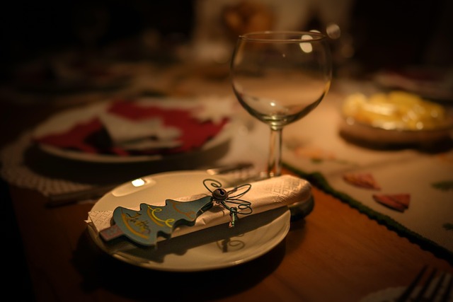 seasonal craft table decorations supplies
